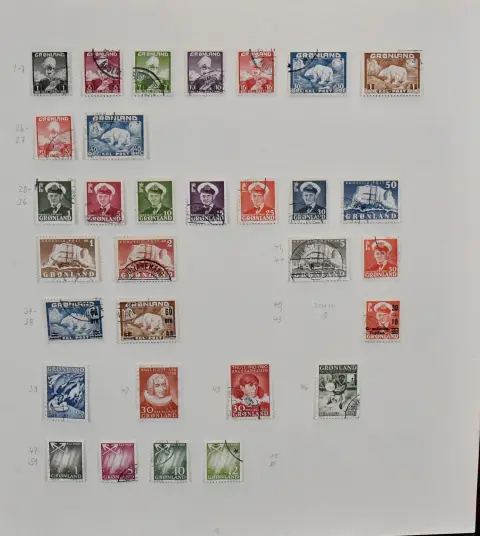 Гренландия, 1938-2002, коллекция в обоих состояниях в альбоме, в т.ч. № 1-7 гашёные, 52-57 без наклеек, 140 гашёная и на карточке, а также несколько прошедших почту документов, и Thule № 1-5 гашёные, плюс немного Фарер