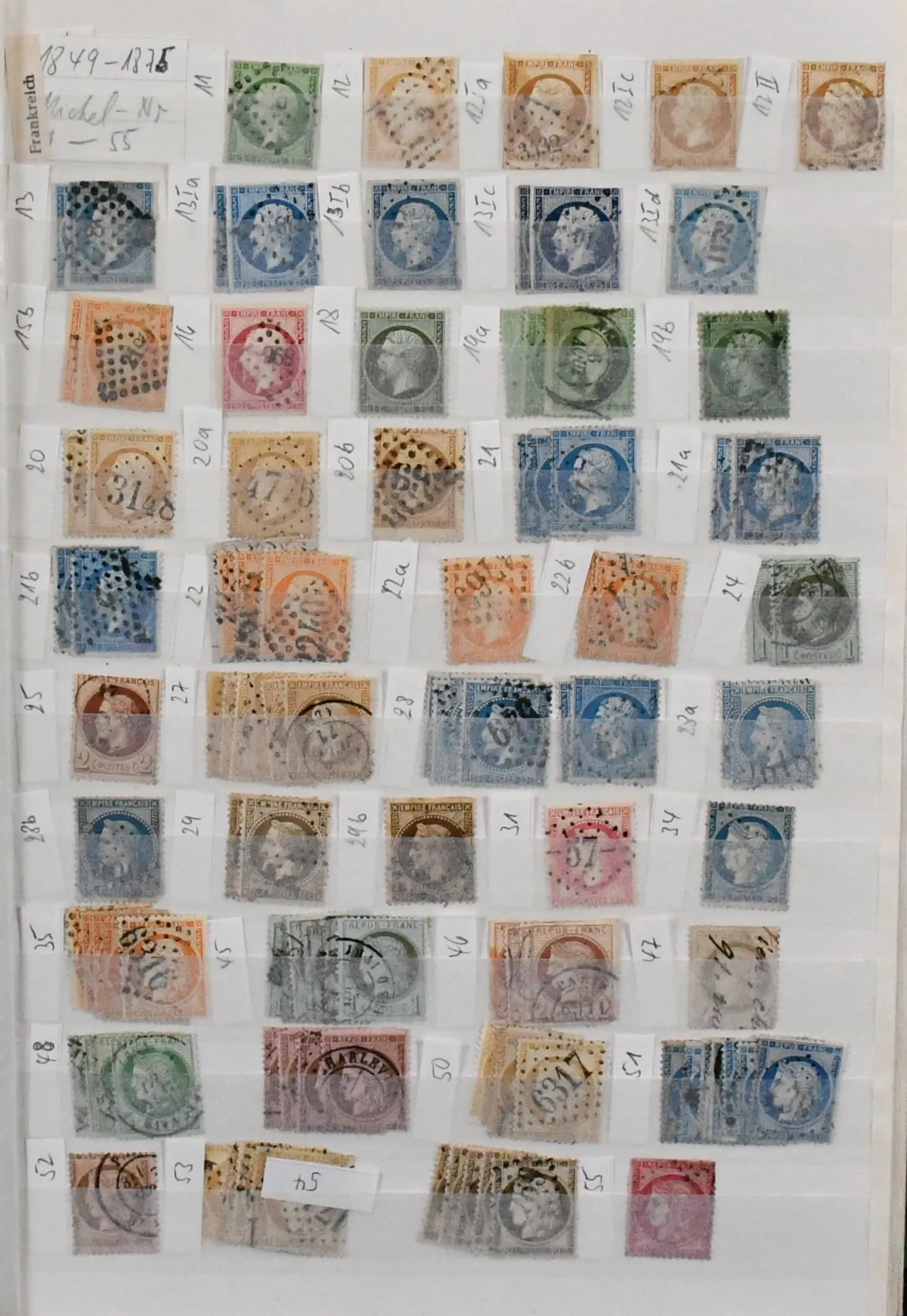 Франция, 1849/1990, разнообразная партия из 8500 гашёных марок начиная с классики, в двух толстых книгах для наклеек. Только марок Ceres и Napoleon более 100, начиная с № 11, с № 15/16, 18/22, 45/55, много «Аллегории» до 5 Fr., № 144/51 (гашёные), 212/14 и т.д. Благодаря количеству огромный каталоговый вес