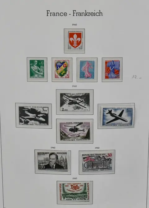 Франция, 1960-1981, коллекция ** в альбоме Leuchtturm с предпечатными листами, с 1971 очевидно полная, но и до этого полные выпуски