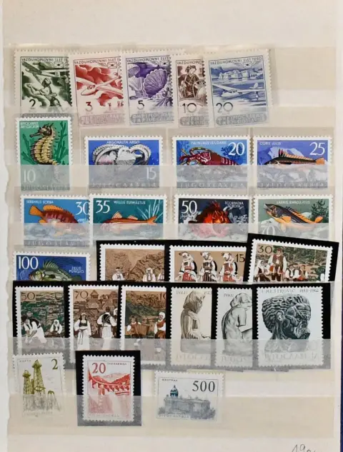 Jugosławia, kolekcja ** bez podlepki z wieloma kompletnymi seriami z lat 50/60, m.in. nr 611/15, 795/803, 973/89 i in., w e-booku