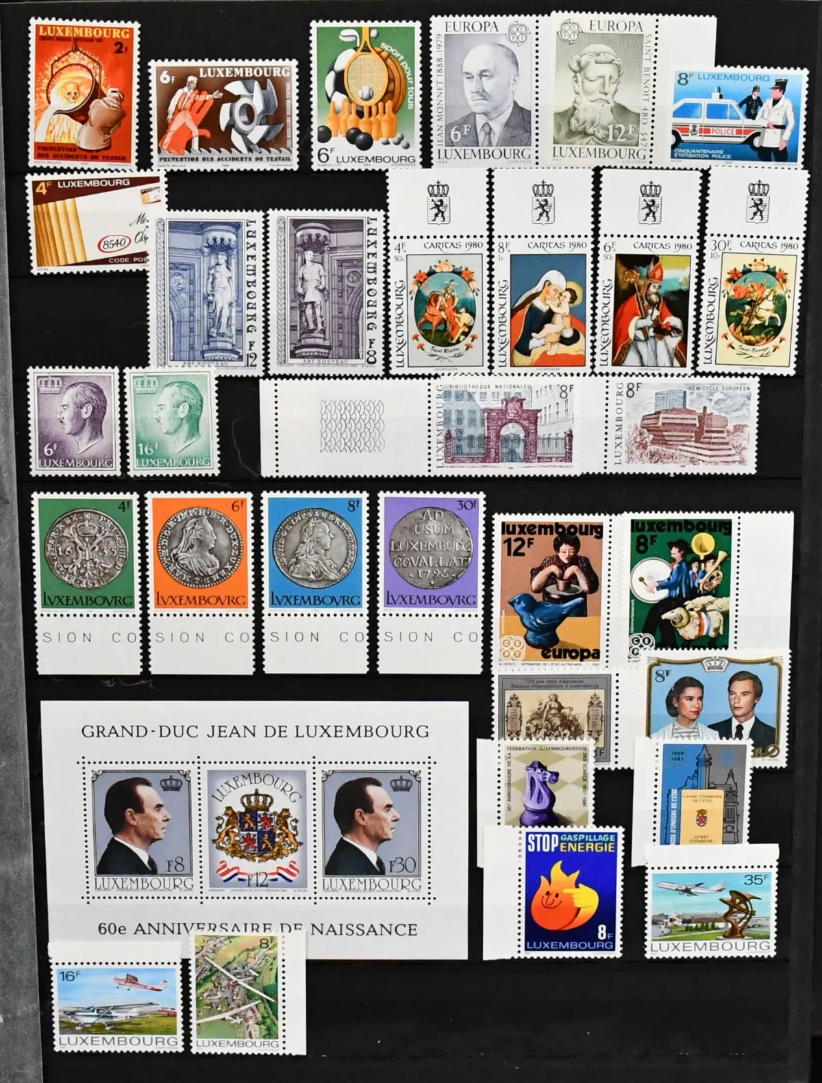 Luxembourg, 1980-2005, clean subscription collection, both mint and used, including around 120,- Euro face value etc.