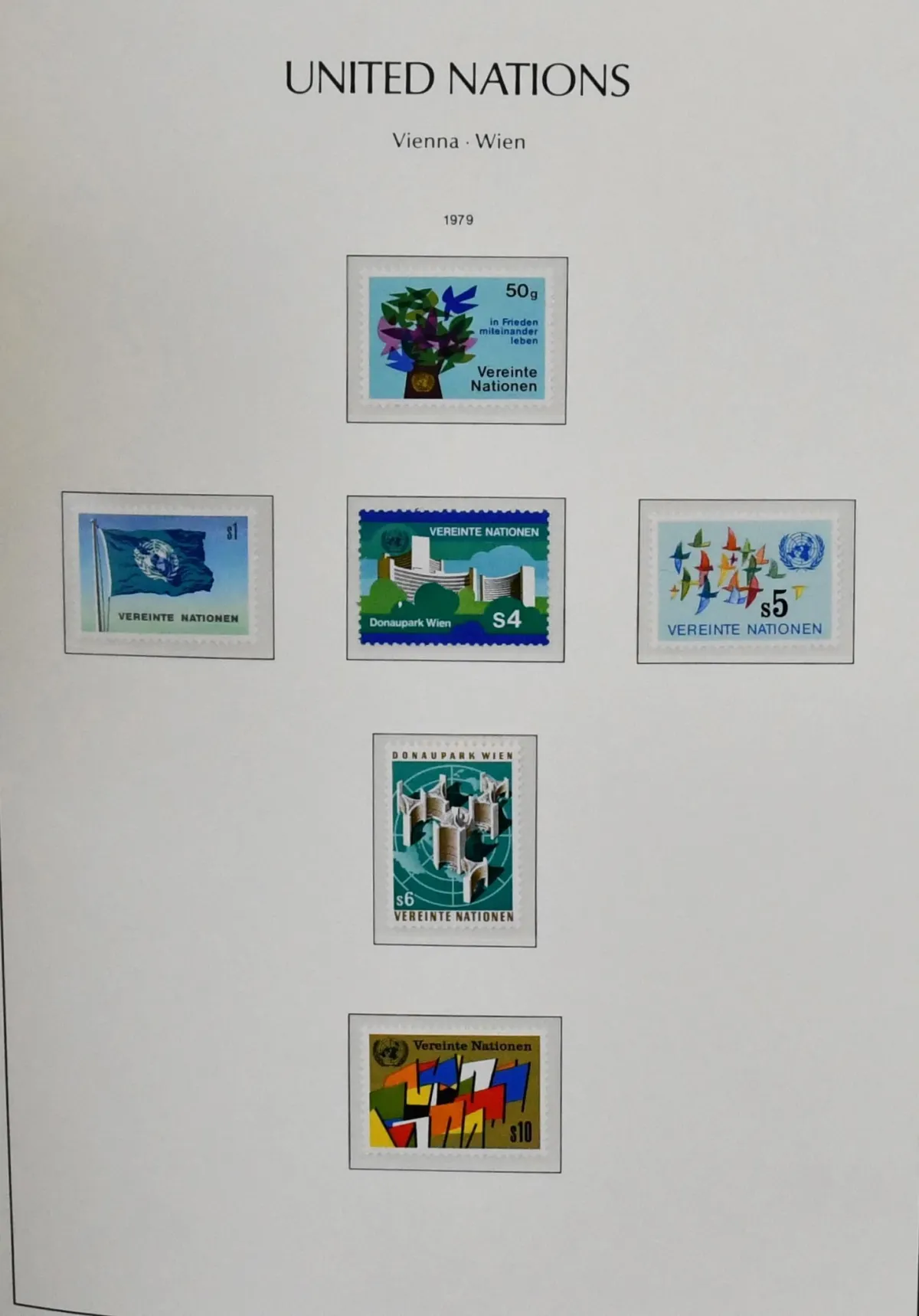 Nations Unies Vienne, 1979-1988, collection complète neuf et oblitéré, album préimprimé Leuchtturm vert avec étui