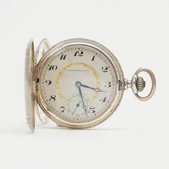 POSTALA WATCH CO. savonnette zakhorloge, 900 zilver.