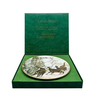 HANNES LIEDERLEY. ASSIETTE EN PORCELAINE LIMITÉE "AUF HOHER WARTE" DE AK KAISER PORZELLAN.