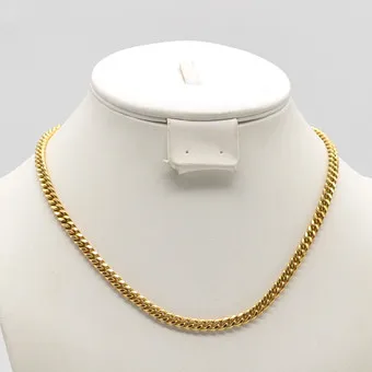 Collier vintage, chaîne blindée dorée, vers 2000.