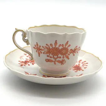MEISSEN. Tasse à café avec soucoupe, Indisch Reich Koralle, 4e choix, époque Knauf.