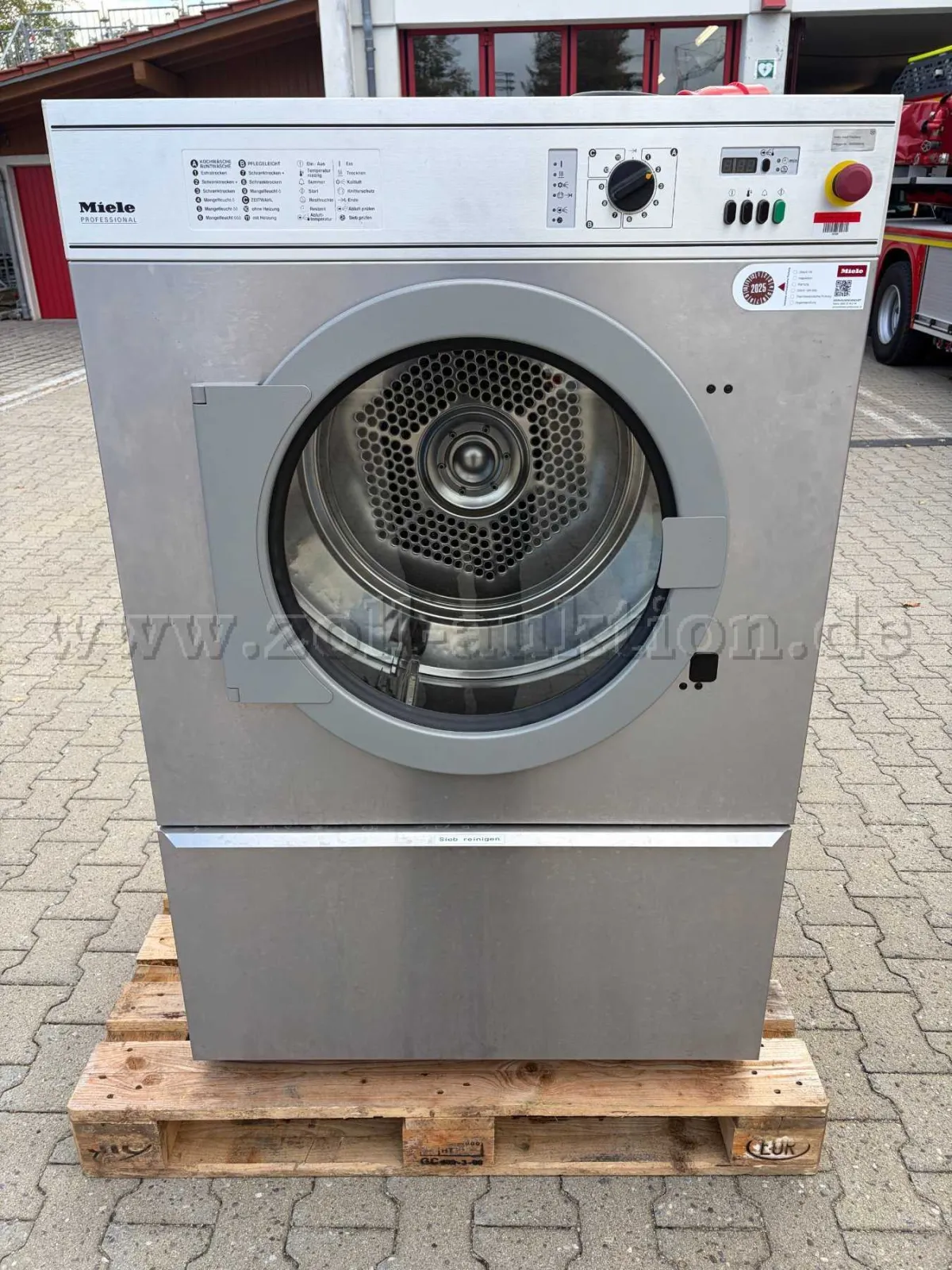 1 Sèche-linge industriel Miele T 6251 NI EL