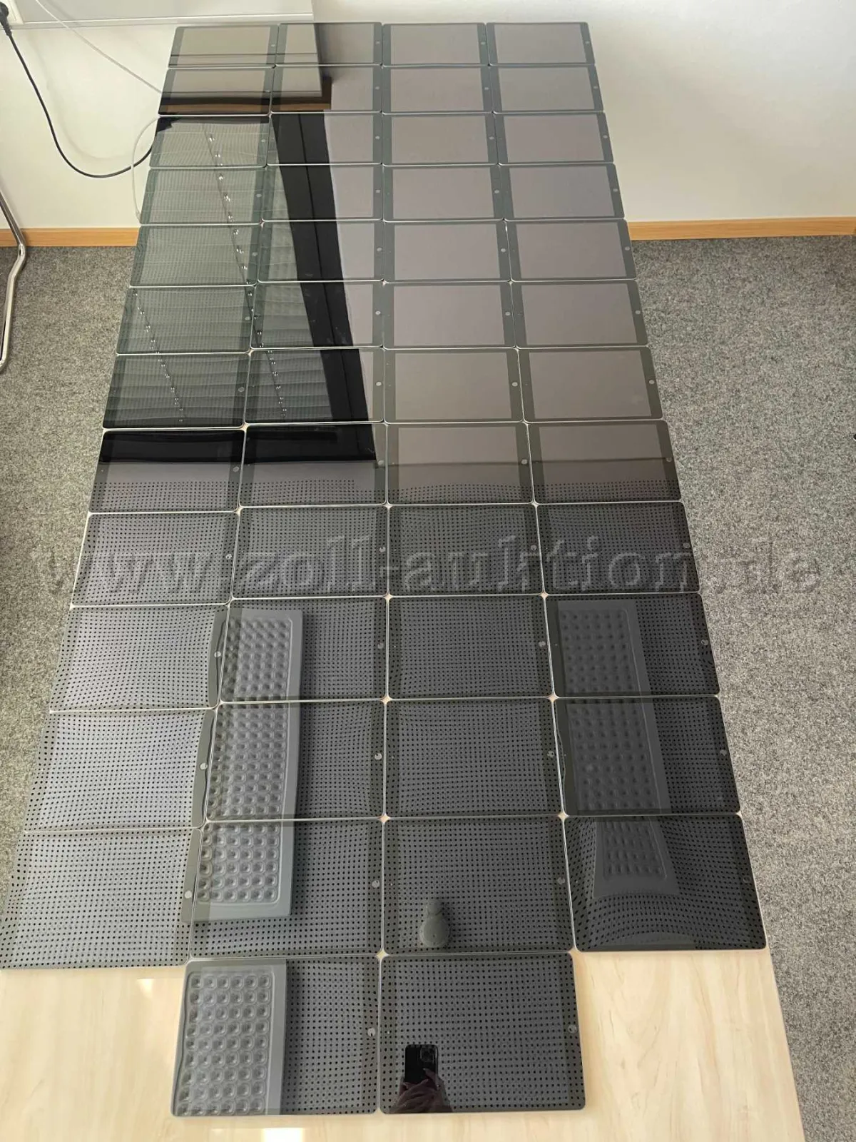 50 Apple iPadów 8. gen. A2270 32 GB 10,2'' (25,9 cm)