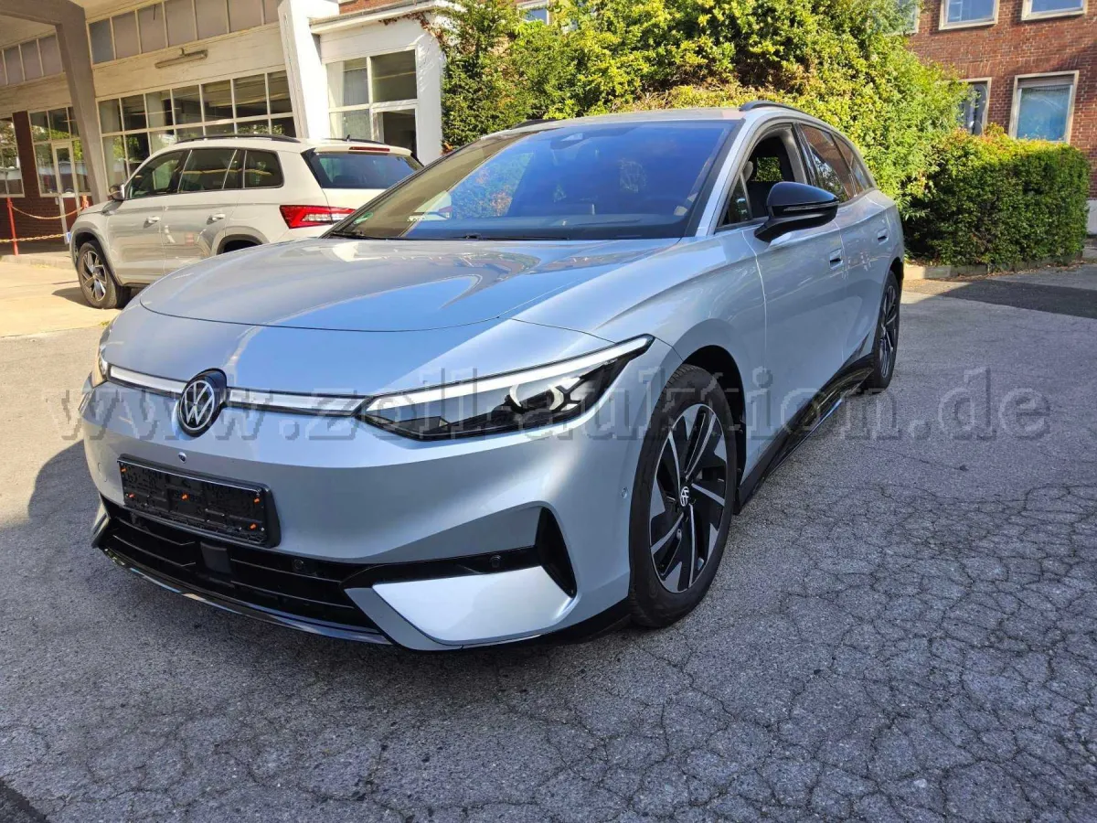 1 VW ID.7 Pro S Tourer - BD8-4090E