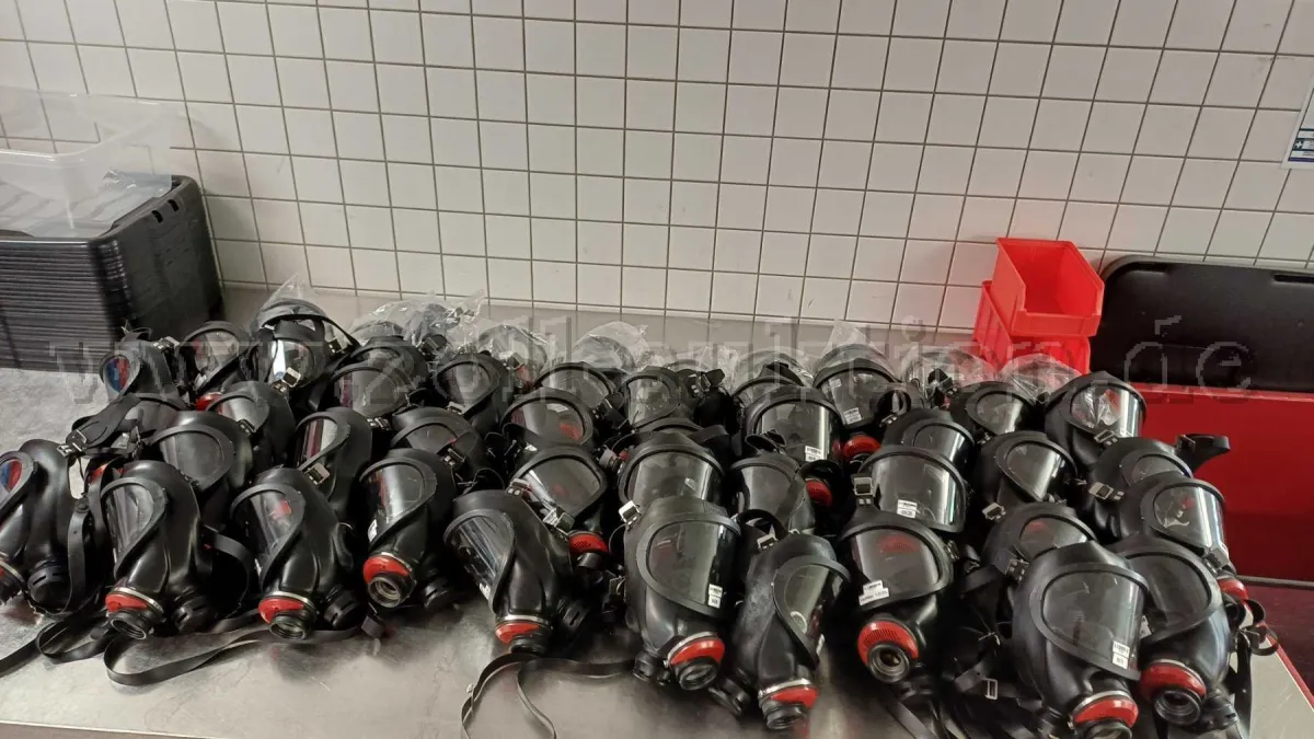 50 Atemschutzmaske, Hersteller: Auer, Typ 3S (Überdruck)
