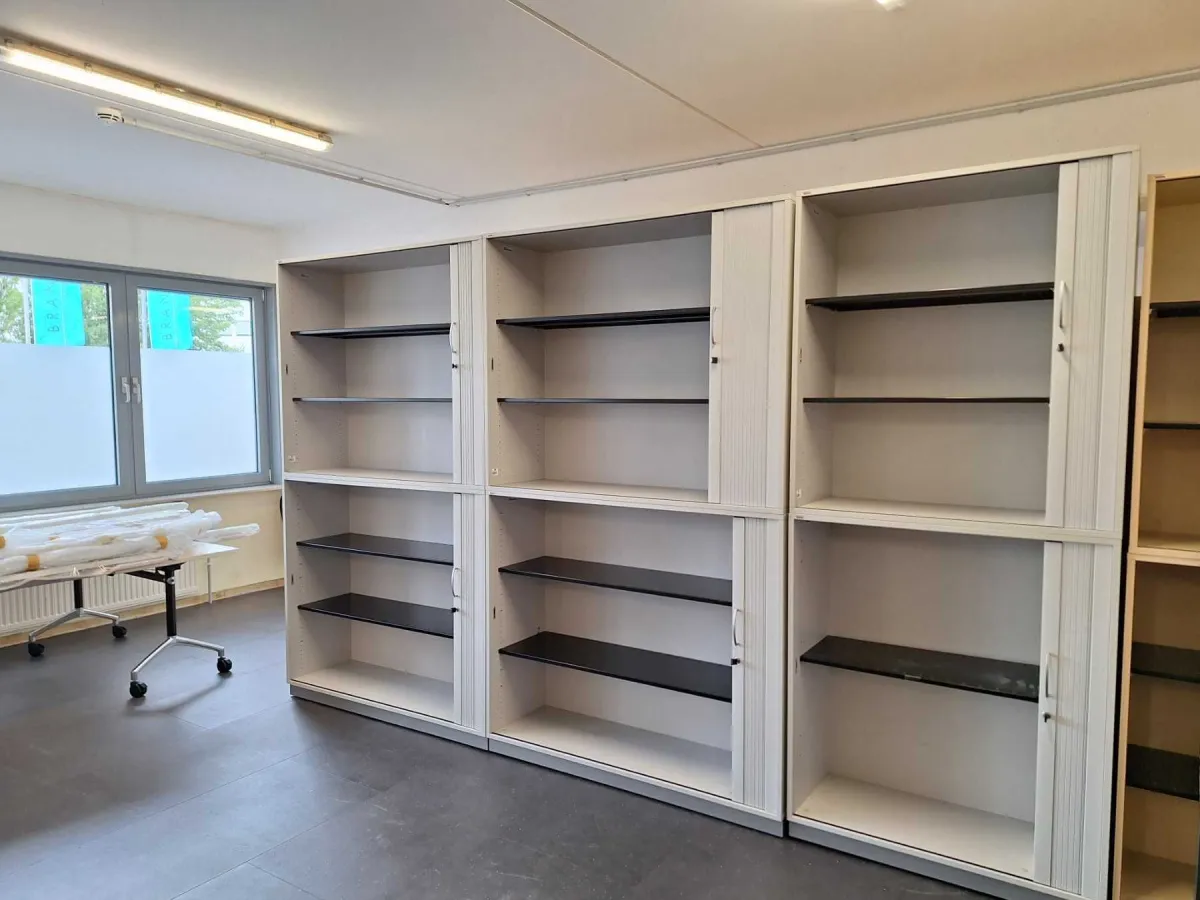 1 rolldeurkastcombinatie, gebruikt, Fa.Assmann