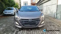 Spadek: samochód HYUNDAI i30 YES! 1.4