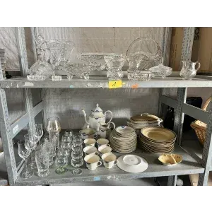 Лот стекла и фарфора