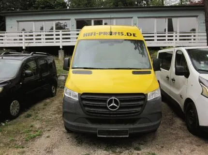 Van, make Mercedes-Benz, type Sprinter 214 CDI, first registration 03.12.2020, next roadworthiness test February 2027, vehicle ID W1V9106211P298239