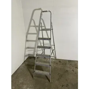 Échelle en aluminium