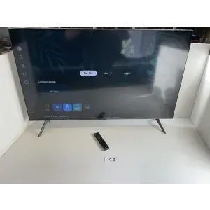 Téléviseur Samsung 43 pouces avec télécommande