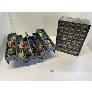 Toolbox + small parts magazine