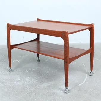 EDMUND BROUER. Brouer Møbelfabrik, servírovací vozík na kolečkách, teak, Dánsko, 60. léta.