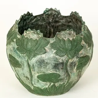 Cachepot with high-relief water lily frieze, Art Nouveau style, late 20th c.