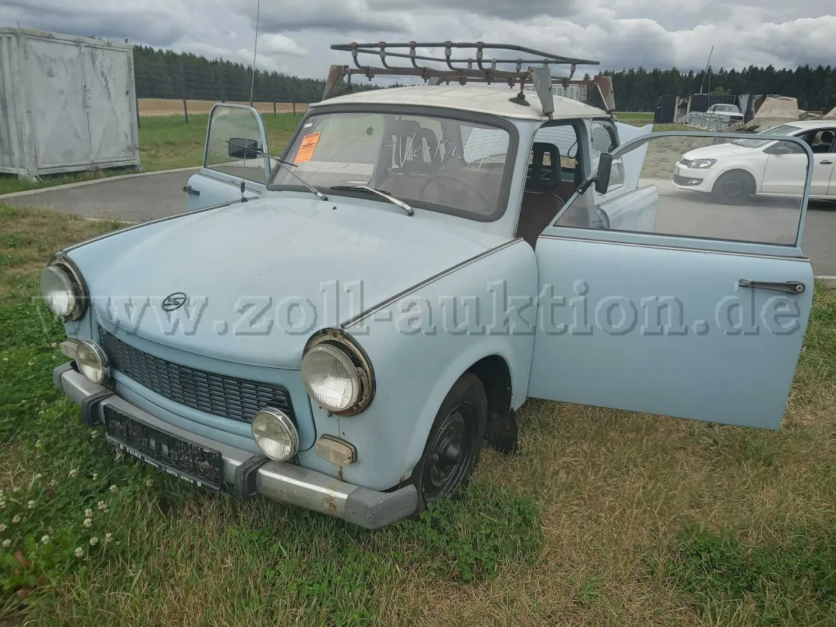 1 IFA Trabant 601 Deluxe