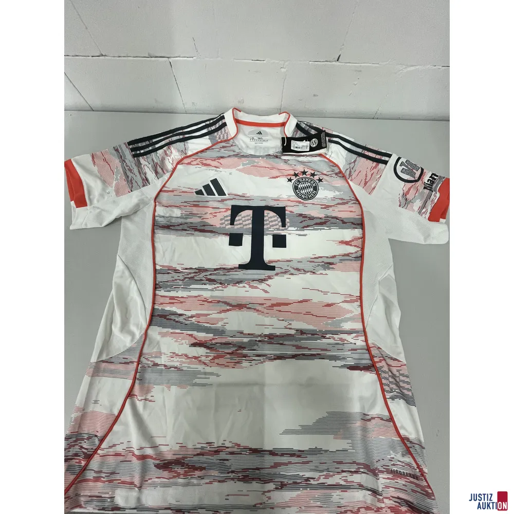 FC Bayern München Trikot Größe XL