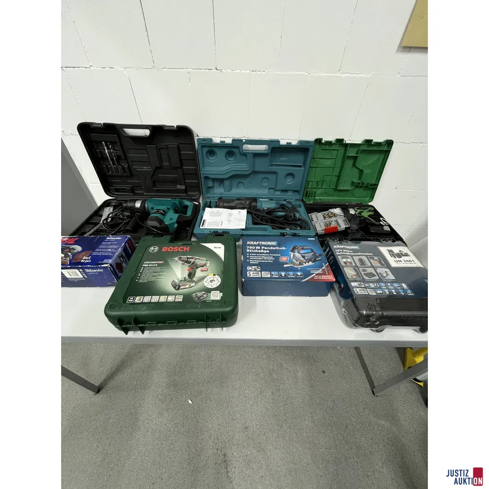 Lot d'outils de différentes marques