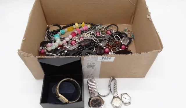 1 Lot Modeschmuck u. Uhren