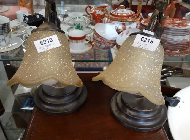 2 lampes de table