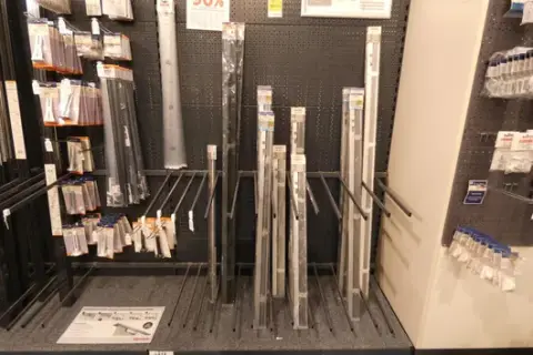 Lot aluminium venetian blinds