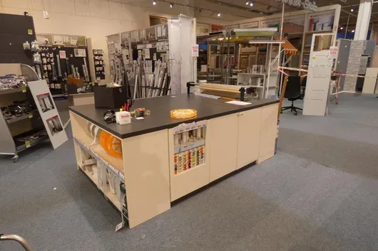Sales counter, without contents