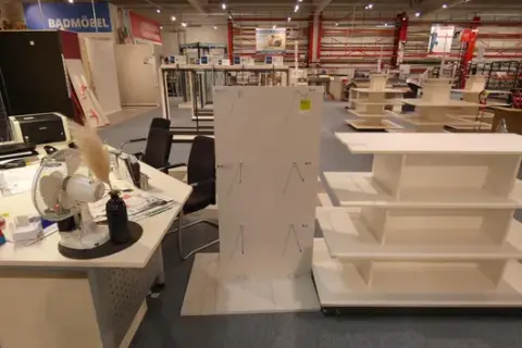 Présentoir, sans contenu
