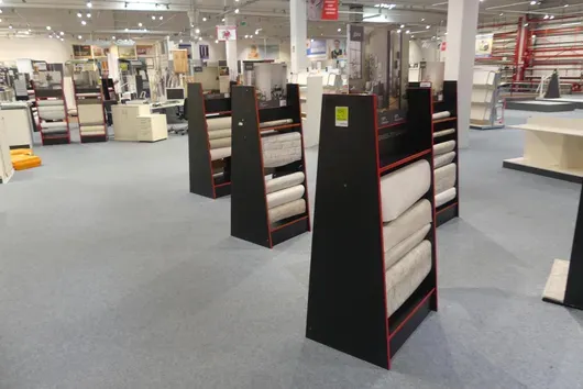 4x display stands, with contents (non-woven wallpaper)