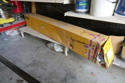 DeWalt - Untergestell für Kapp- und Gehrungssägen