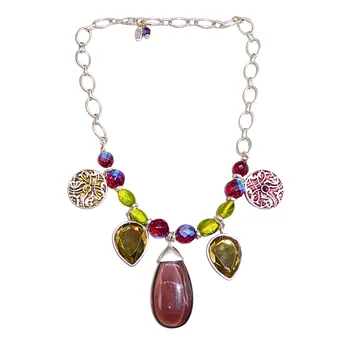 Collier avec éléments en verre et pierres, Pilgrim Danish Design