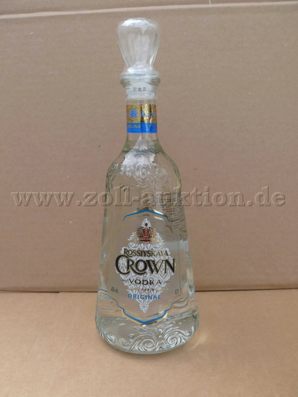 60 butelek, rosyjska wódka Rossiyskaya Crown, 40%