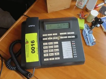1 Tischtelefon, Fabr.: Unify, Typ: Open Stage