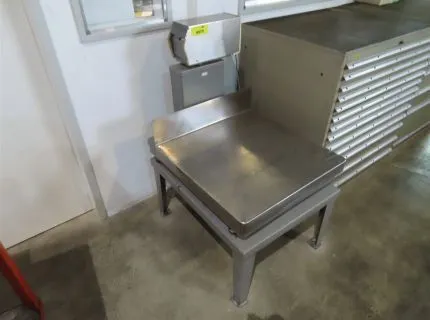 1 platform scale, make: Sauter, type: K120, on stand