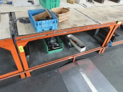 1 work table, metal construction, dimensions approx. 170 x 80 cm