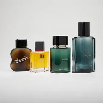 JIL SANDER, BORSALINO, BOGNER ETC., soubor velkých atrap / flakonů, plast, sklo, 20. století. (4).