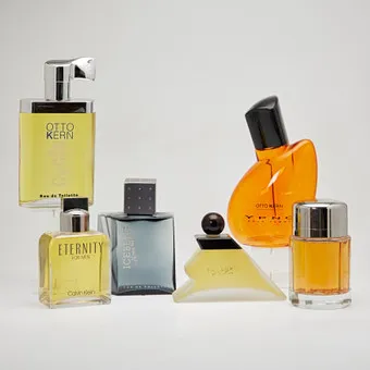 CALVIN KLEIN, OTTO KERN & ICEBERG. Konvolut Großfacticen / Flacons, Glas, Kunststoff, 1980/90er. (6).