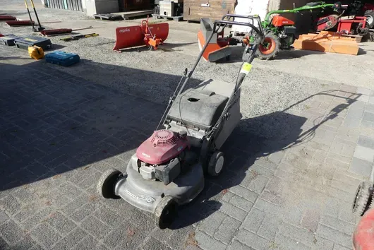 Газонокосилка Honda