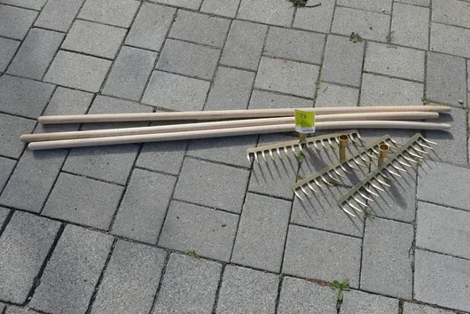 2x rakes