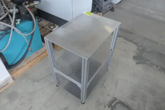 Shelf, aluminium profiles