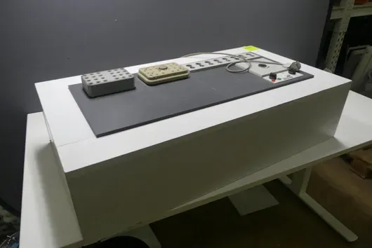 Eppendorf - laboratory workstation with thermostat, centrifuge and heating blocks