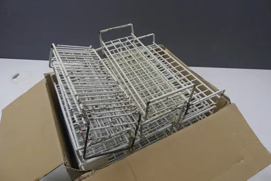 Posten Reagenzglasständer aus Draht, kunststoffbeschichtet