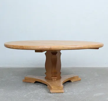 SPRIJ MEUBELEN. Brutalist round coffee table, model 'Siegfried', oak, Netherlands, 1960s.