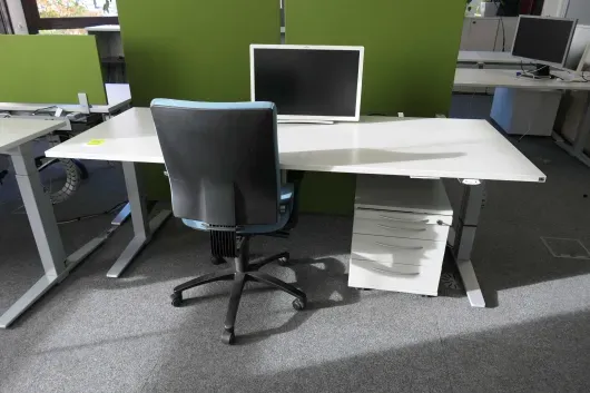 Werkplekset met 1x elektrisch in hoogte verstelbaar bureau
