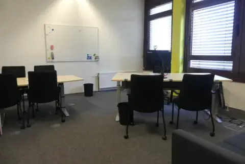 Contenu de la salle de réunion