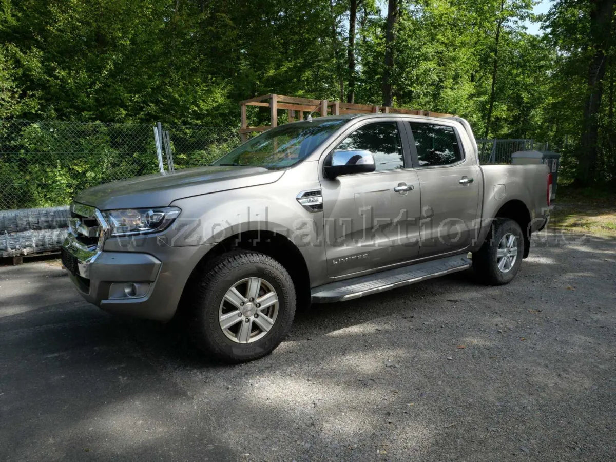1 Ford Ranger 2.2 TDCi Limited 4x4 Double Cab *AHK* Auxiliary Heater