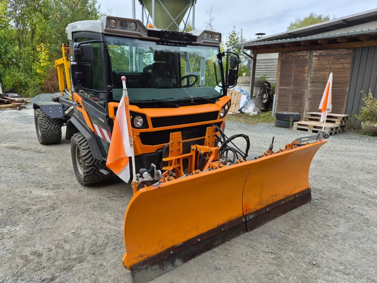 1 Reform Multi T10X Hybrid Shift Geräteträger mit Schneeräumschild